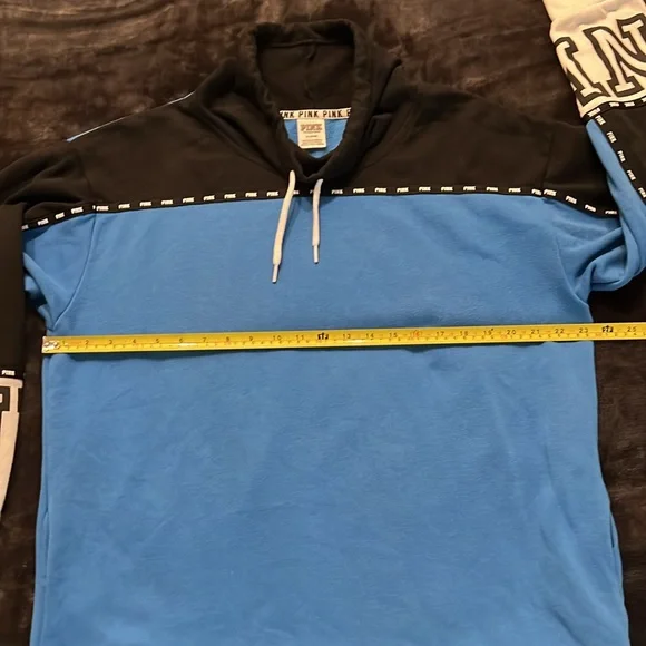 EUC Pink by Victoria Secret Blue Black & White Sweatshirt - Picture 5 of 7